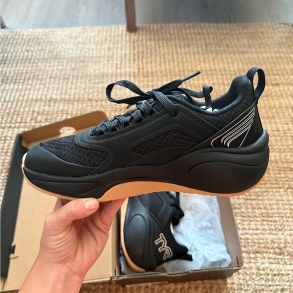 TYR CXT-Flow Trainer - Picture 6 of 10